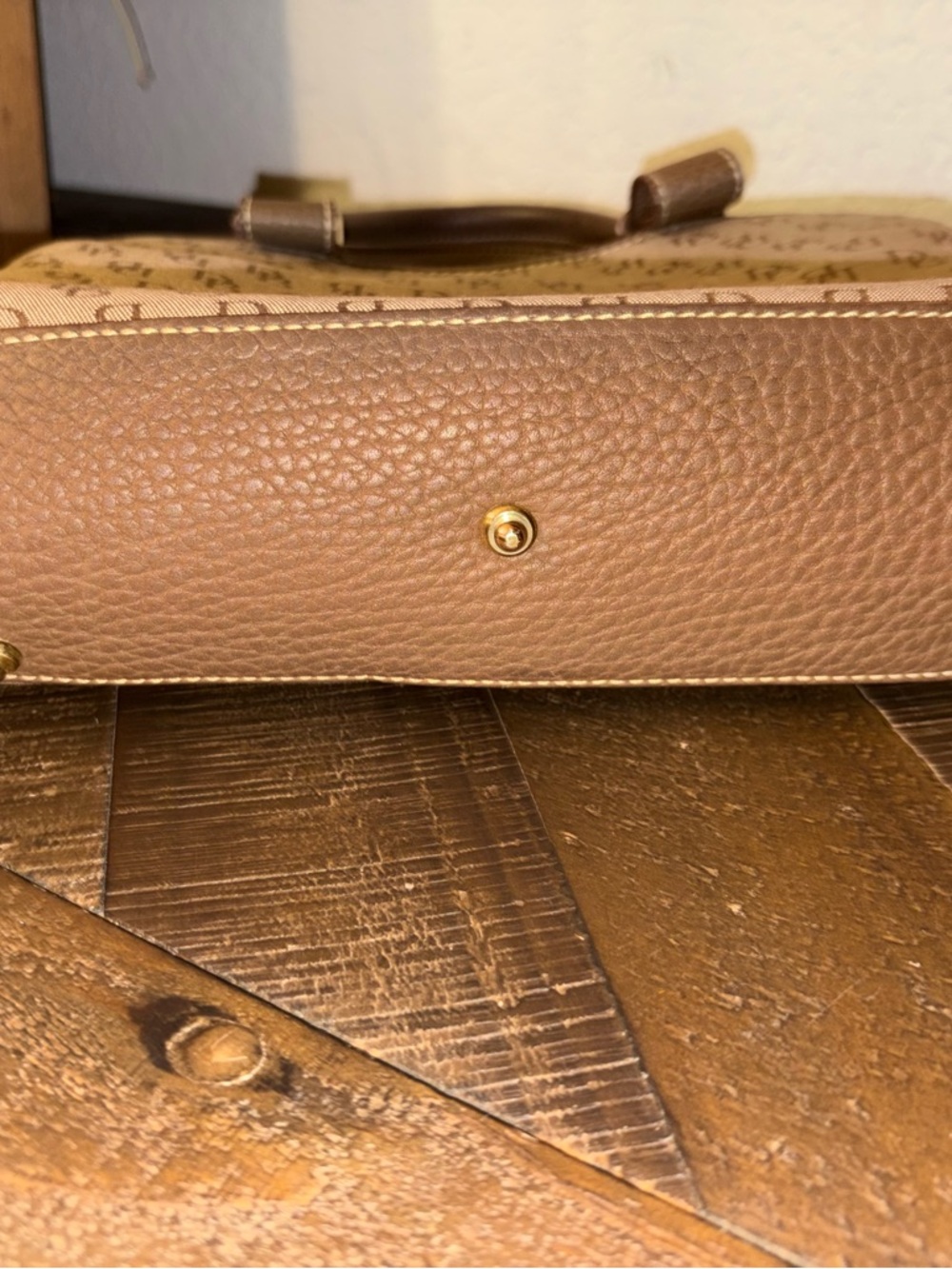 🥰 Dooney & Bourke Tan Brown Monogram Satchel - Picture 4 of 8